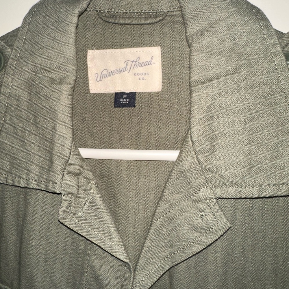 Universal Thread Green Utility Jacket with Collared Design - Picture 2 of 2